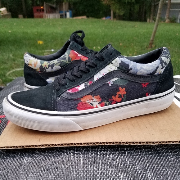 garden floral old skool